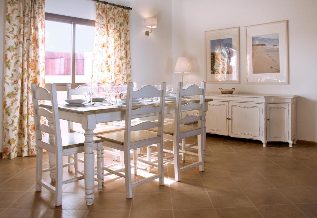 Villas Alicia By Escape Home กาเลตาเดฟุสเต ภายนอก รูปภาพ